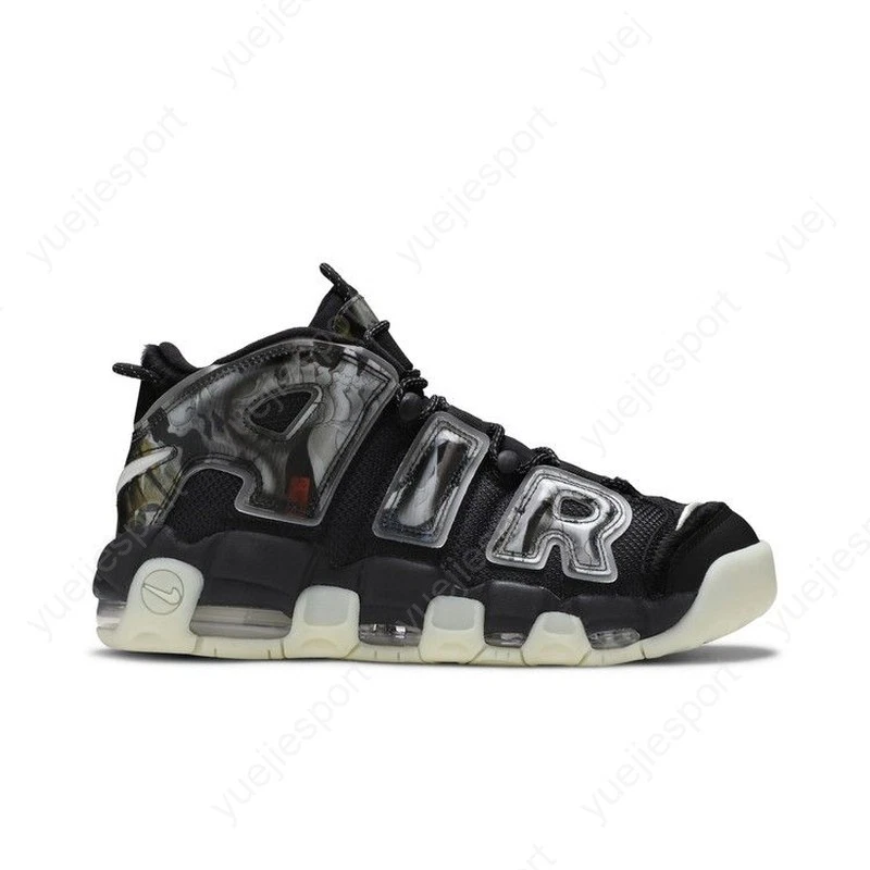 靴 Nike Air More Uptempo \