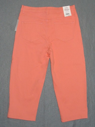 NWT Women's Gloria Vanderbilt Amanda Denim Capris - U Pick - New Added 3/23/25 - Picture 37 of 49