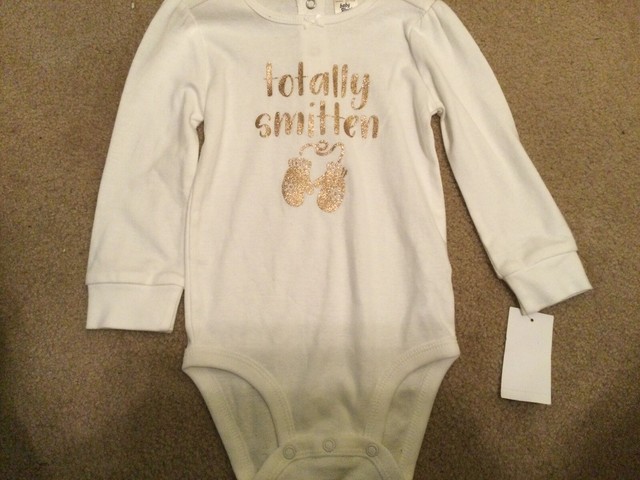 baby bodysuit with mittens