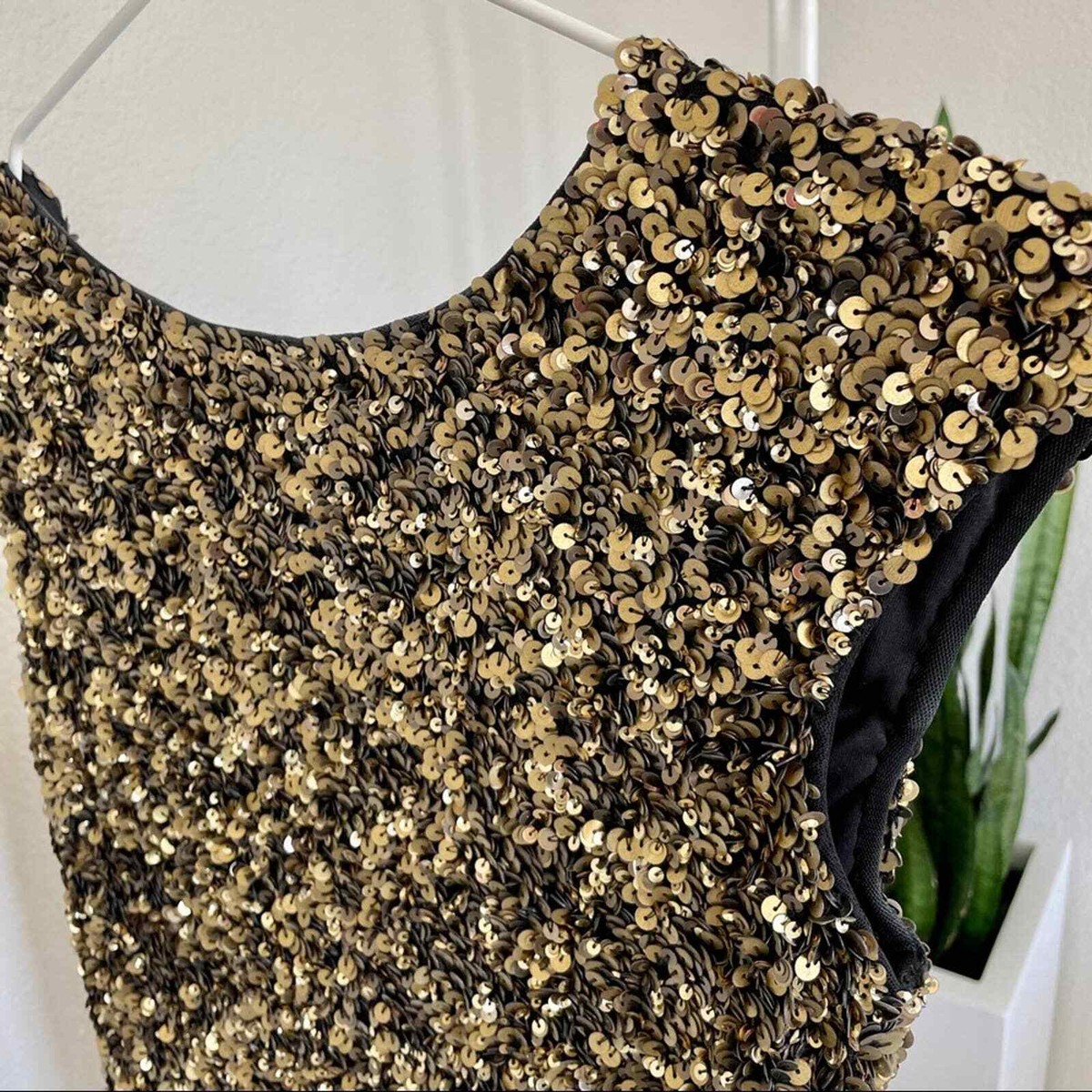 Theia gold sequin sleeveless cowl back dress | eBay Theia gold sequin sleeveless cowl back dress | eBay