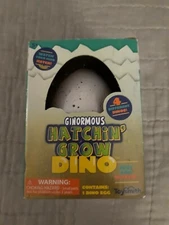 Ginormous Hatchin' Grow Dino Egg New