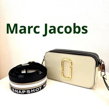 Rare Marc Jacobs online exclusive snapshot shoulder bag