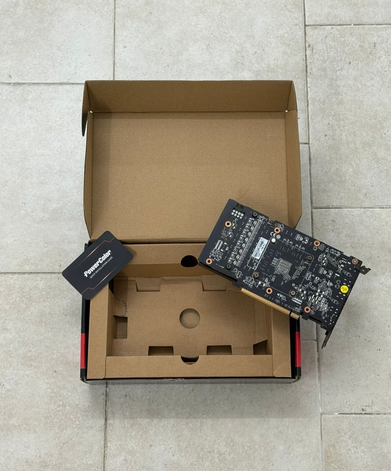 AMD PowerColor Fighter Radeon RX 6600 XT 8GB - Immagine 4 di 4