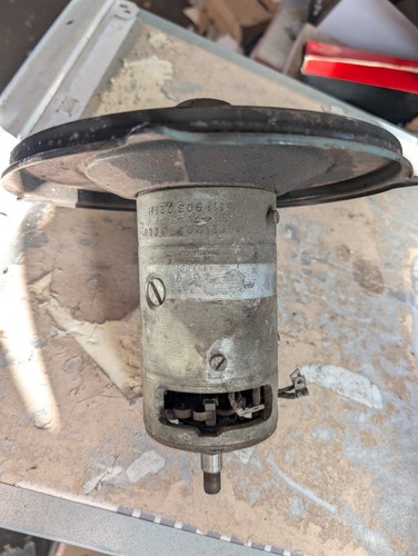 Bosch Lichtmaschine Generator VW Käfer 111903021H