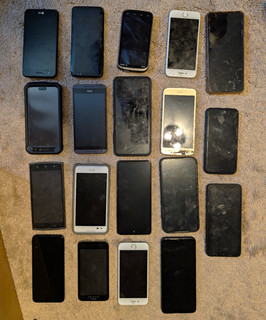 Mixed Lot Of 19 Untested Cell Phones
