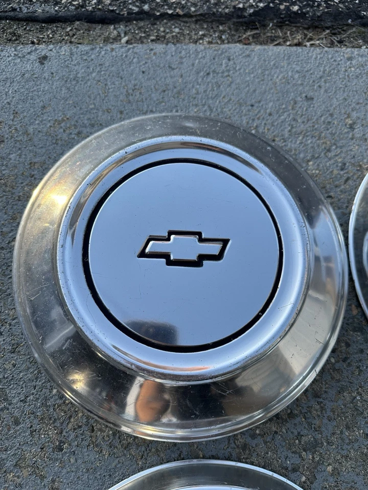 4 77-91 Chevy Caprice Dog Dish Hubcaps Impala 9C1 Police - Image 3 of 4