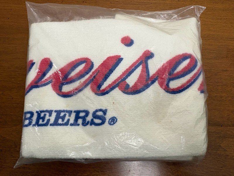vintage Budweiser "King of Beers" terry cloth towel NOS