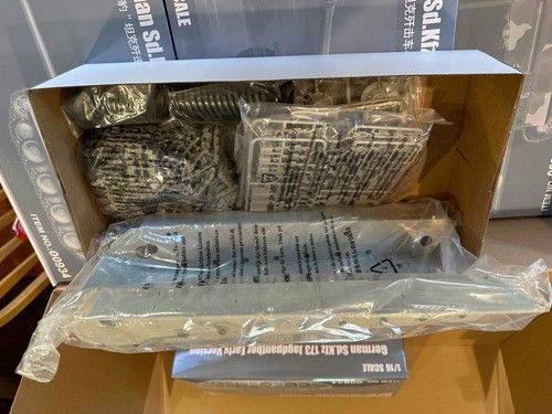 Trombettiere 1/16 tedesco Sd.Kfz 173 JagdPanther prima versione 00934 completo nuovo con scatola - Foto 10 di 12