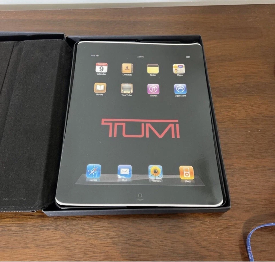 TUMI Ballistic‎ Estuche a Presión para iPad 2 (9.7"x7.5"x.05) 014283D Negro Nuevo en Caja Foto 3 de 4