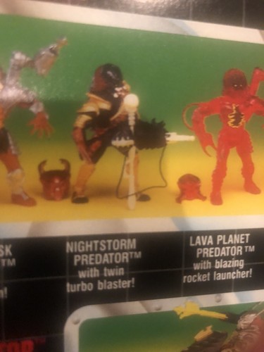3 figuras Kenner Depredador sin abrir lava, cola con púas, tormenta nocturna - Imagen 8 de 9