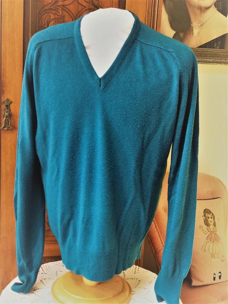 Men s Vintage V Neck Golf Sweater JC Penney s Mens Store
