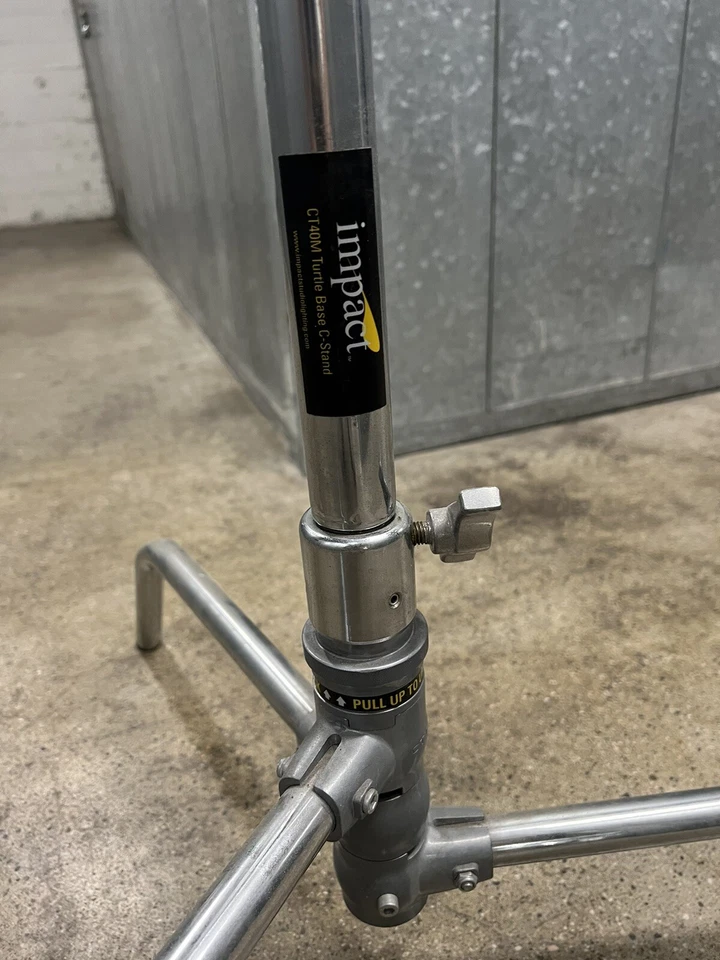 Lot 4 Matthews Impact C-Stand with Sliding Leg, Grip Head Pick up Los Angeles - Image 3 of 4