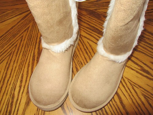 Justice Tan Kids 6Y Boots Shaft 11" Tall Faux Sheepskin Slip On Boots CUTE NIB - Picture 2 of 12