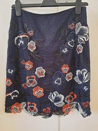 KAREN MILLEN NAVY FLORAL DELICATE LACE SKIRT SIZE UK 10 (EUR 38)