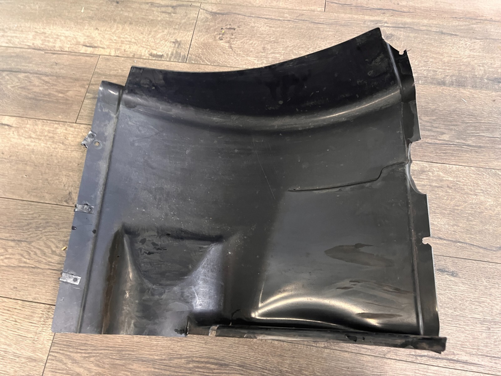 LAMBORGHINI MURCIELAGO LP640 REAR LEFT CENTER FENDER WHEEL LINER OEM 410810981