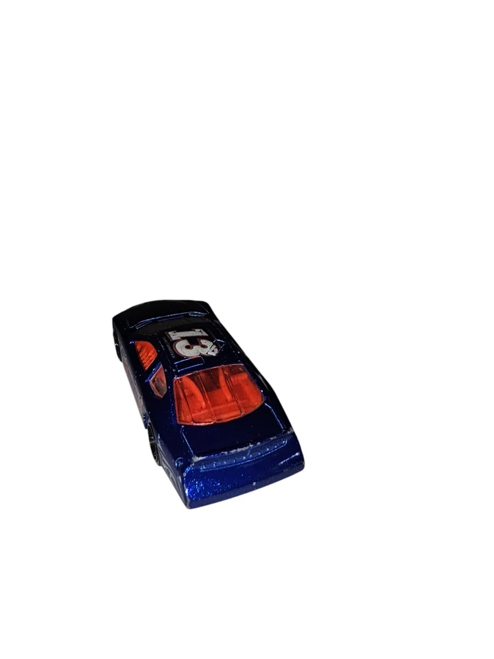 Dodge Charger NASCAR número 13 Hot Wheels logotipo de coche de stock azul carreras Foto 3 de 4