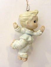 PRECIOUS MOMENTS "GLIDE THROUGH THE HOLIDAYS" ORNAMENT