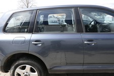 VW Touareg 7L Tür hinten rechts grau LD7U - ohne Anbauteile
