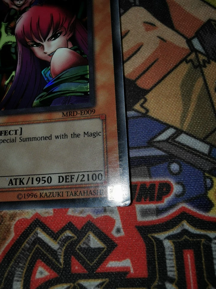 Harpie Lady Sisters mrd-e009 1st Edition (LP/MP) Super Rare Yu-Gi-Oh! - Image 2 of 4