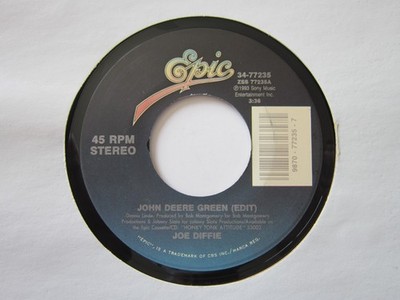 90s COUNTRY Joe Diffie JOHN DEERE GREEN Under The Rainbow EPIC #77235 EXC