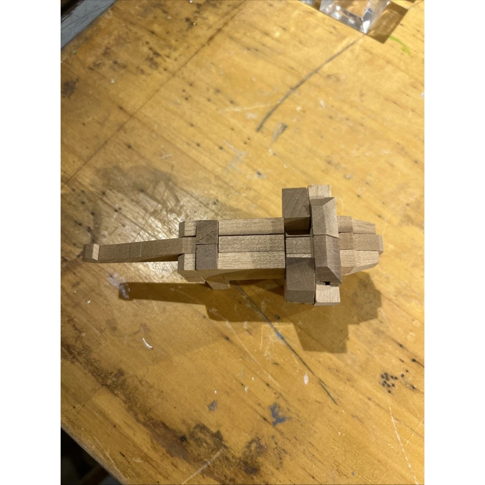 Quebra-cabeça japonês vintage - Quebra-cabeça de madeira - Leão de 4 pol. - Kumiki - Imagem 2 de 4