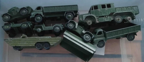 ORIGINAL VINTAGE DIECAST DINKY TOY MILITARY VEHICLE JOB LOT BEDFORD TRUCKS etc