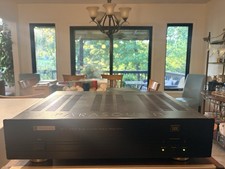 Parasound HCA-1000A High Current Power Amplifier