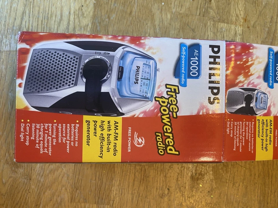 Philips AE- 1000 Black And Silver Portable Self Powered AM/FM Radio- Amazing - Image 2 of 4