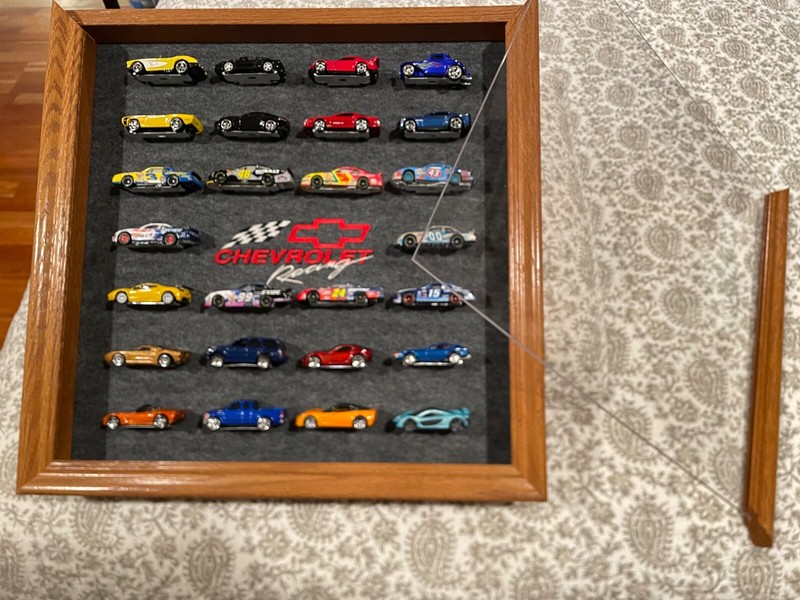 Wall Display for Matchbox/Hot Wheels, Walnut Wood Case, Plexiglass Front