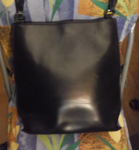 Original FURLA vintage large A4 bag, very good- very durable smooth leather VGC - Picture 1 of 7