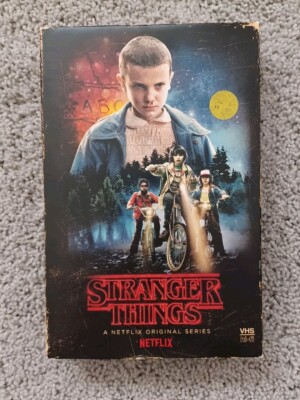 STRANGER THINGS SEASON 1, DISC BLU-RAY DVD US