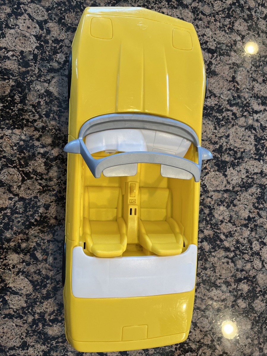 Vintage Barbie Yellow Corvette 1994 Mattel Missing Seatbelts And