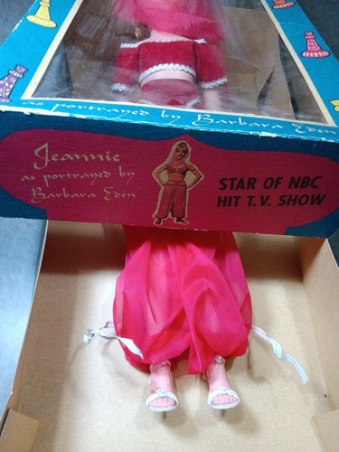 1966 I Dream of Jeannie Libby Doll in Box Red Barbara Eden 19" TV Show - Picture 7 of 18
