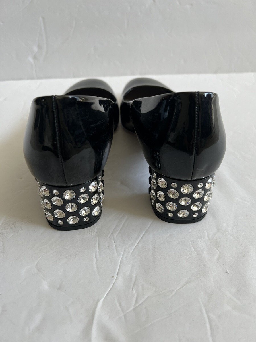 靴 Miu Miu Bijou Heel Patent Leather Pumps MIU MIU EMBELLISHED JEWELED CRYSTAL HEEL BLACK PATENT