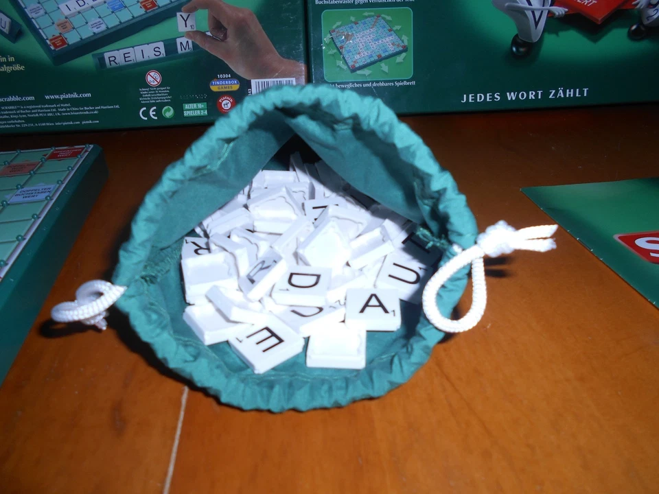 Scrabble mit großen Buchstaben Seniorenscrabble sehr guter Zustand komplett 2006 - Bild 3 von 4