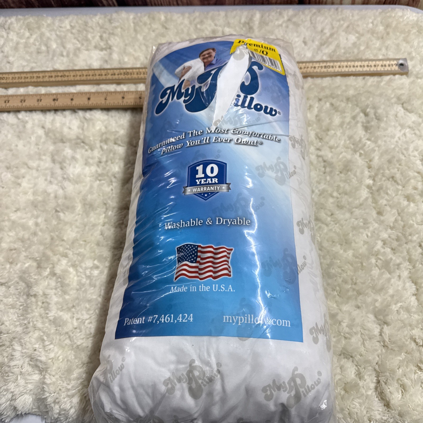MyPillow Premium Bed Pillow S/Q New Yellow Tag