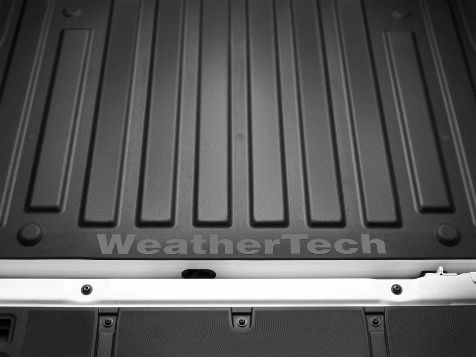 Forro de camioneta WeatherTech ImpactLiner para Nissan Frontier Foto 4 de 4