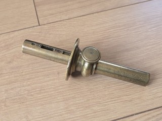 RARE ANTIQUE SOLID BRASS MORTICE GAUGE.