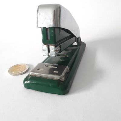 ARELY Tacker/Heftgerät/Hefter RO-MA 24/6, Metall dunkelgrün, Vintage