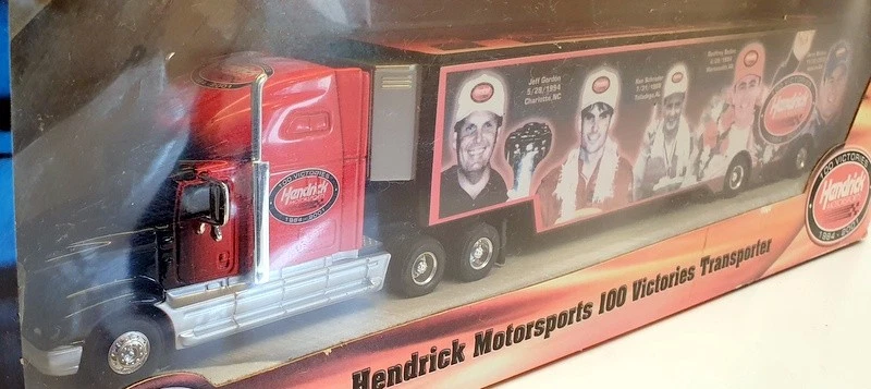 Hot Wheels 39cm Long 54686 - Hendricks Motorsport 100 Victories Transporter - Image 3 of 4