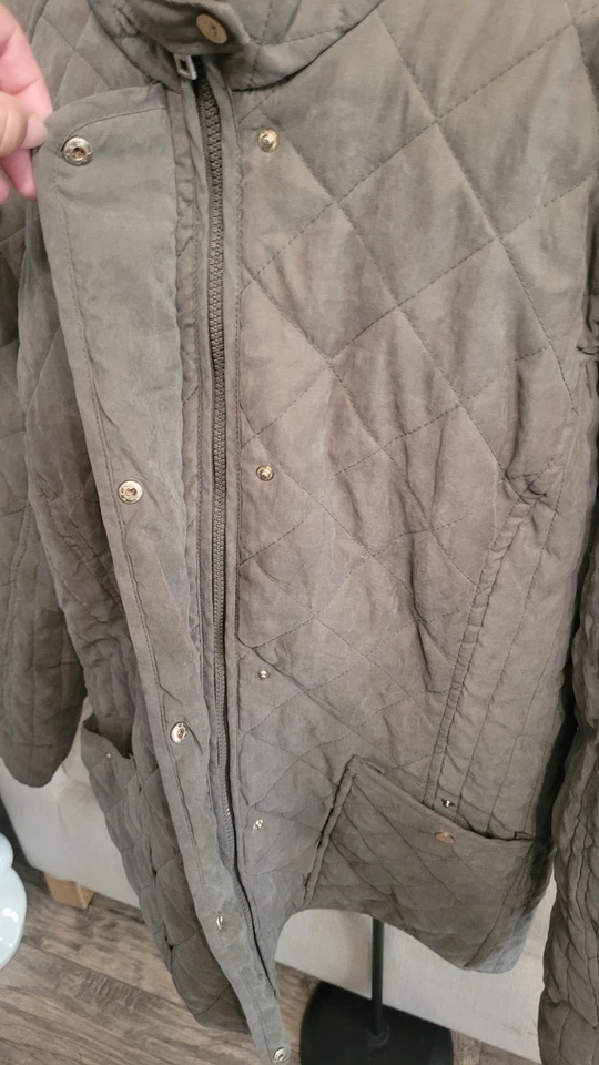 KC Collections Women’s Quilted Jacket Coat Size 1X Olive Green Full Zip Snap... - Image 2 of 4