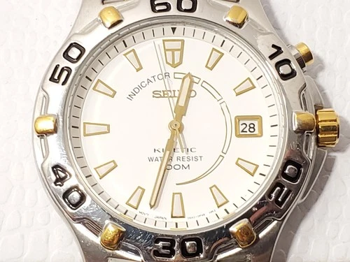 Vintage Seiko Kinetic Men White Dial Date Watch Gold Tone 5 Jewels WR 100 Meters