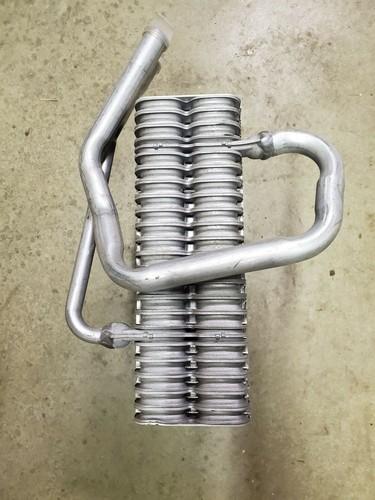 A/C Evaporator Core Dodge Ram 1500 2500 3500 Grand Cherokee Ramcharger EP392319 - Picture 5 of 8