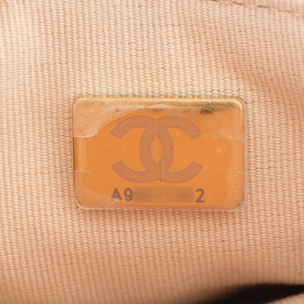 68639 auth CHANEL beige peach leather 2023 23P SMALL WAVY 68639 auth CHANEL beige peach leather 2023 23P SMALL WAVY