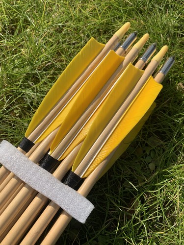 6/12PCS 32" Wooden Arrows 5" Feather Steel Tips Wooden Shaft OD 8.5mm Archery - Picture 7 of 13