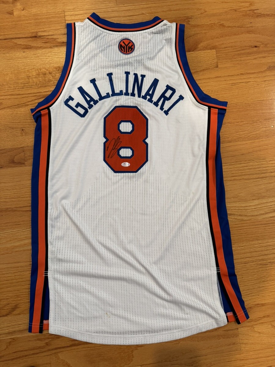 NBA New York Knicks Danilo Gallinari Signed Authentic Rev 30