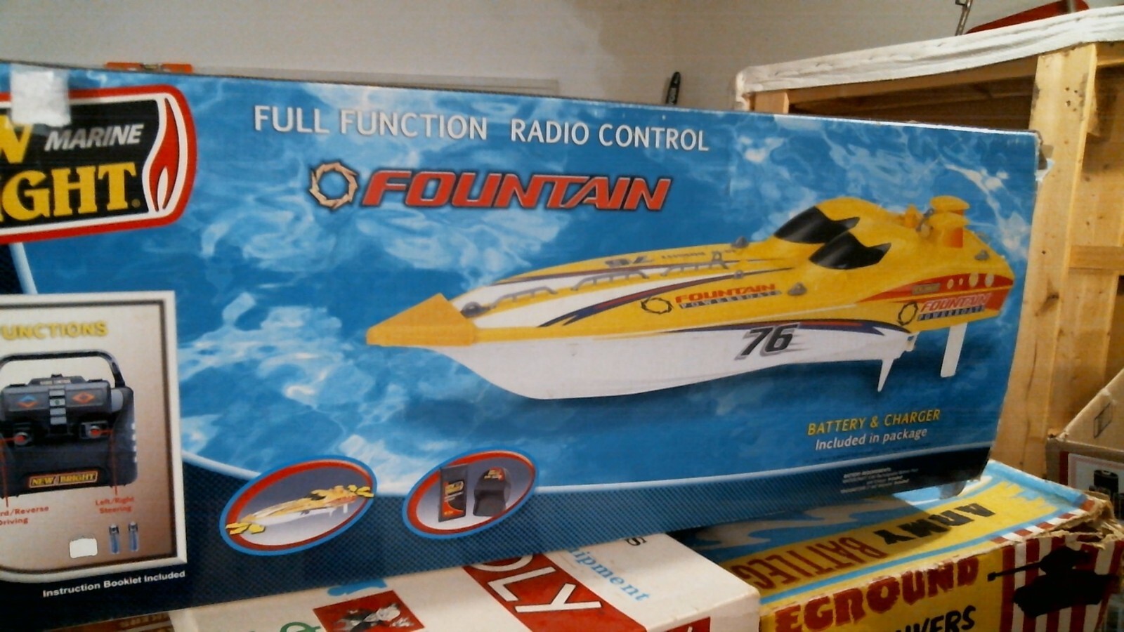 New Bright Fountain Remote Control R/C Speed Boat eBay