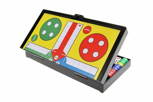 MINI 12 X 12 CM LUDO MAGNETIC FOLDABLE TRAVEL GAME TOY GIFT - Picture 3 of 7