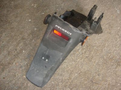 Peugeot Buxy REAR LICENSE PLATE FENDER
