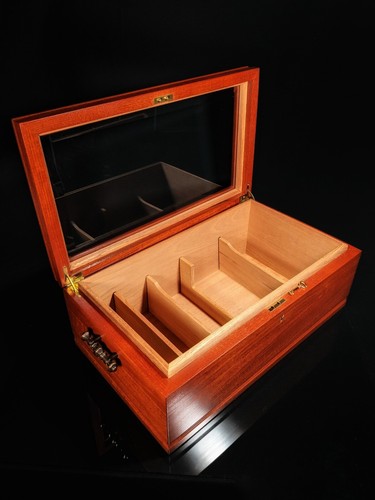 Diamond Crown Large Size Ceramic Ashtray & Humidor Combo NIB - Picture 11 of 19
